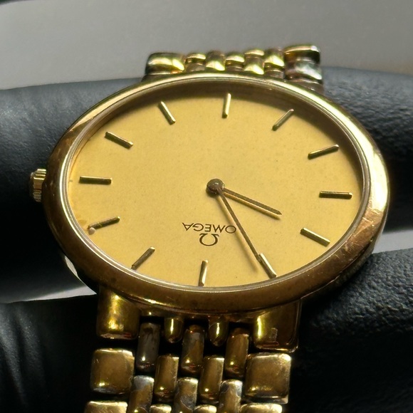 Omega De Ville Prestige 395.0875.2 Gold-Plated 33mm Luxury Dress Watch - Picture 6 of 16